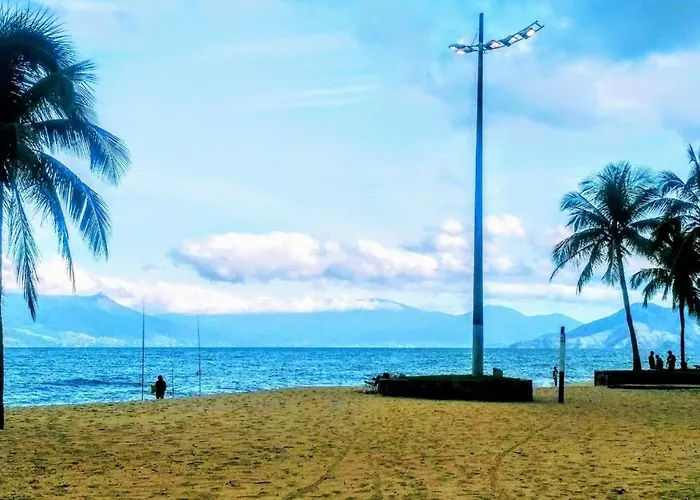 Pe Na Areia Martim De Sa Caraguatatuba
