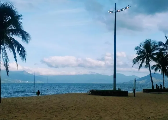 Pe Na Areia Martim De Sa Caraguatatuba