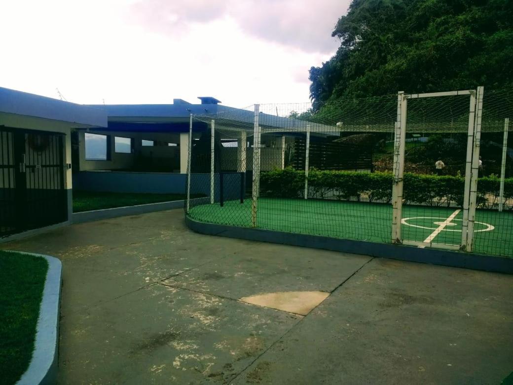Pe Na Areia Martim De Sa 公寓